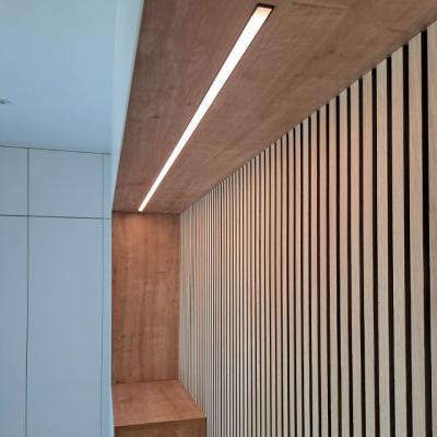 Garderobe Eingangsbereich Modern 640x639 4