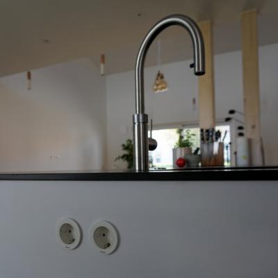 Kuche Weiss Grifflos 41 640x640