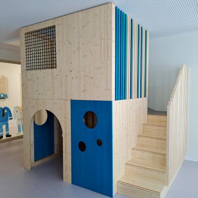 Spielturm 1